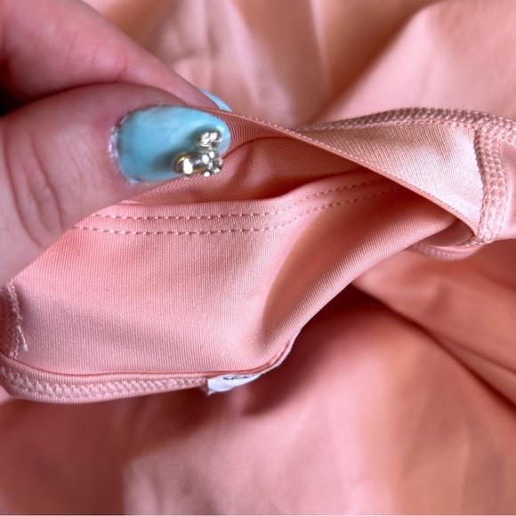 Nike Women's Spring Club Skirt in bleached coral blush - Picture 7 of 8